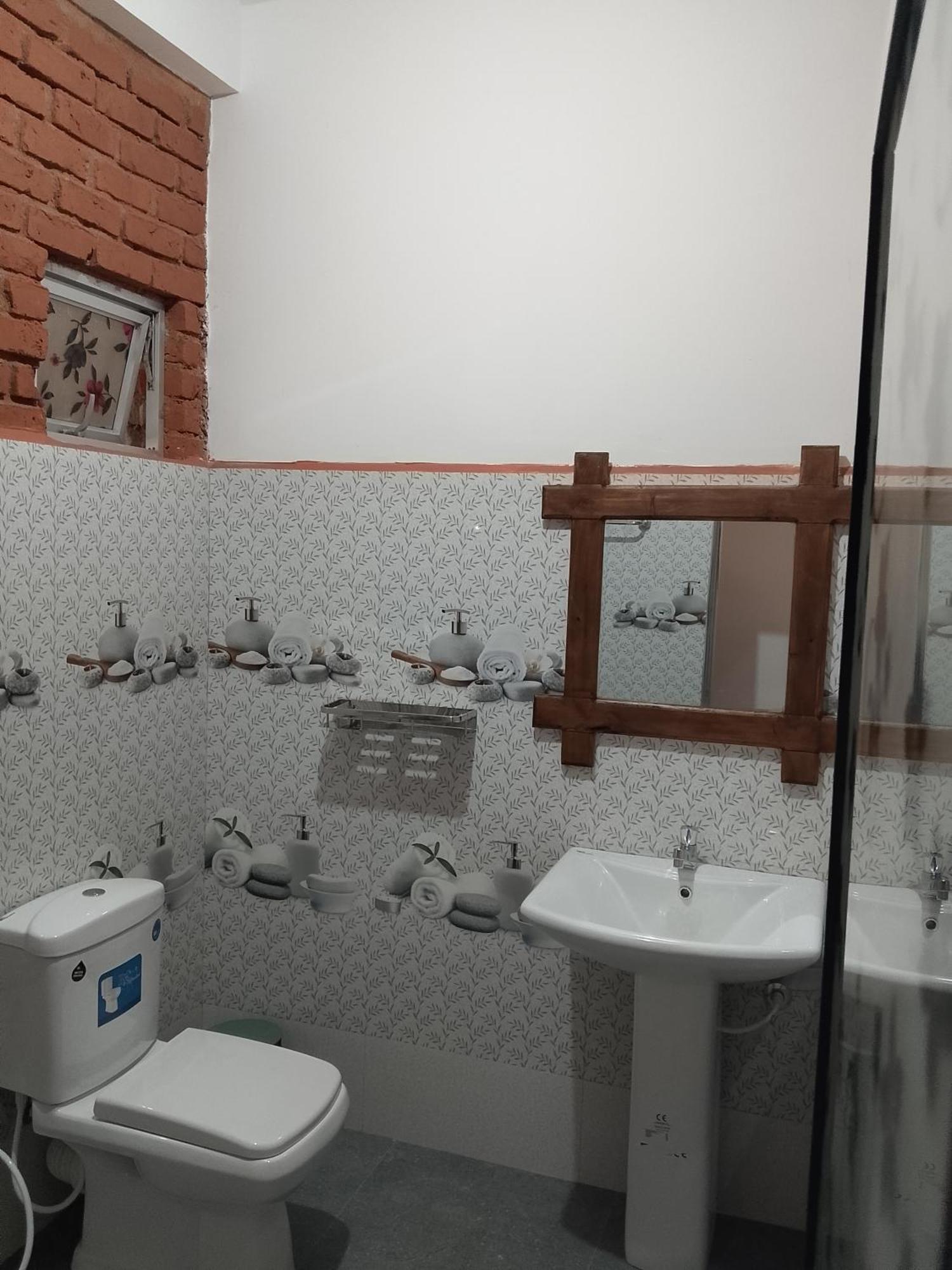 Apurvi Homestay Ella Exteriér fotografie