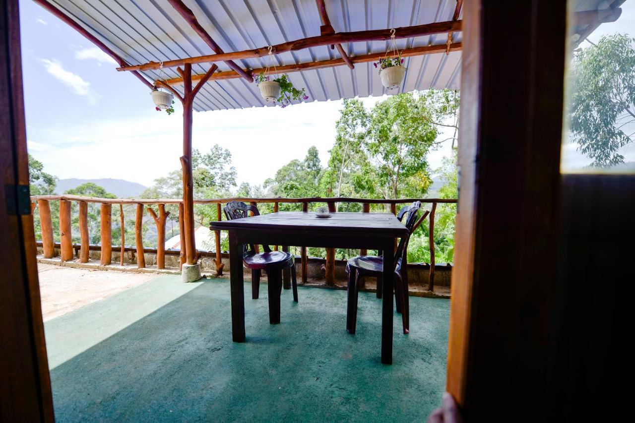 Apurvi Homestay Ella Exteriér fotografie