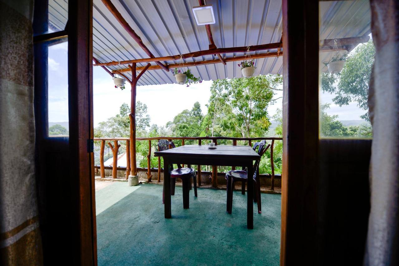 Apurvi Homestay Ella Exteriér fotografie