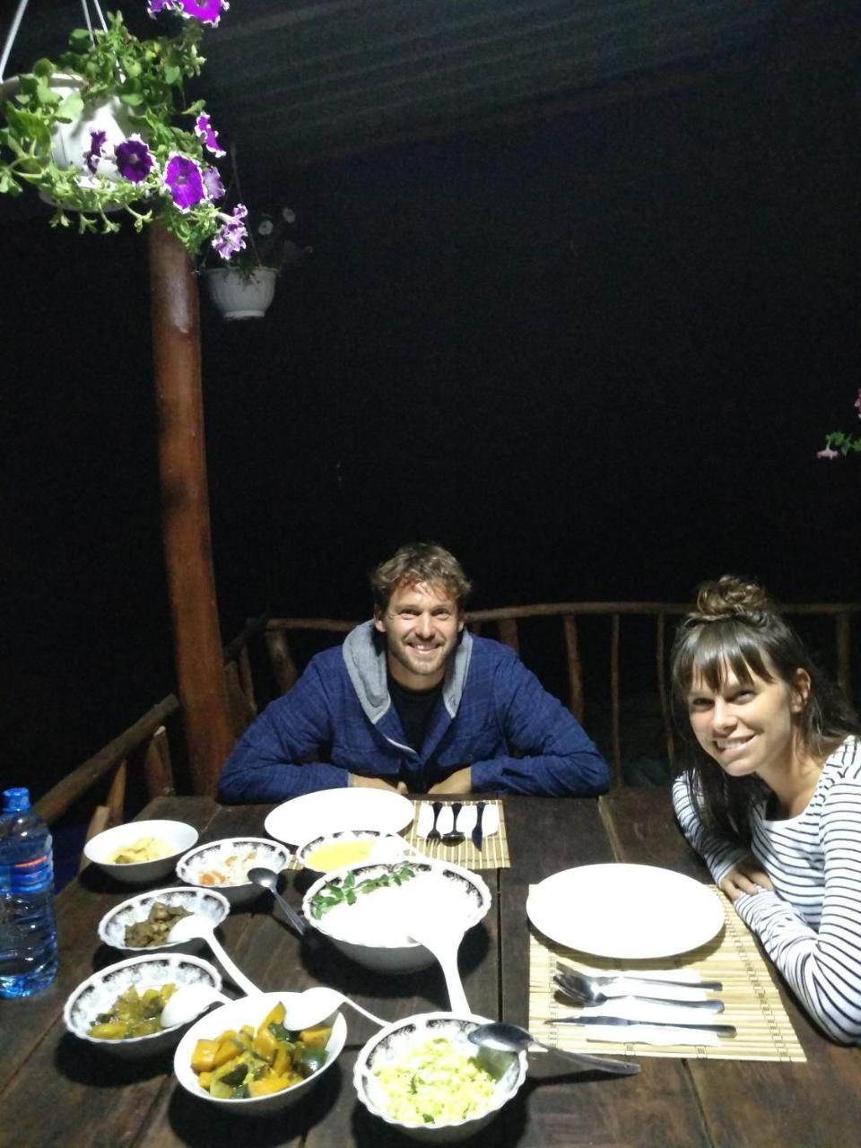 Apurvi Homestay Ella Exteriér fotografie