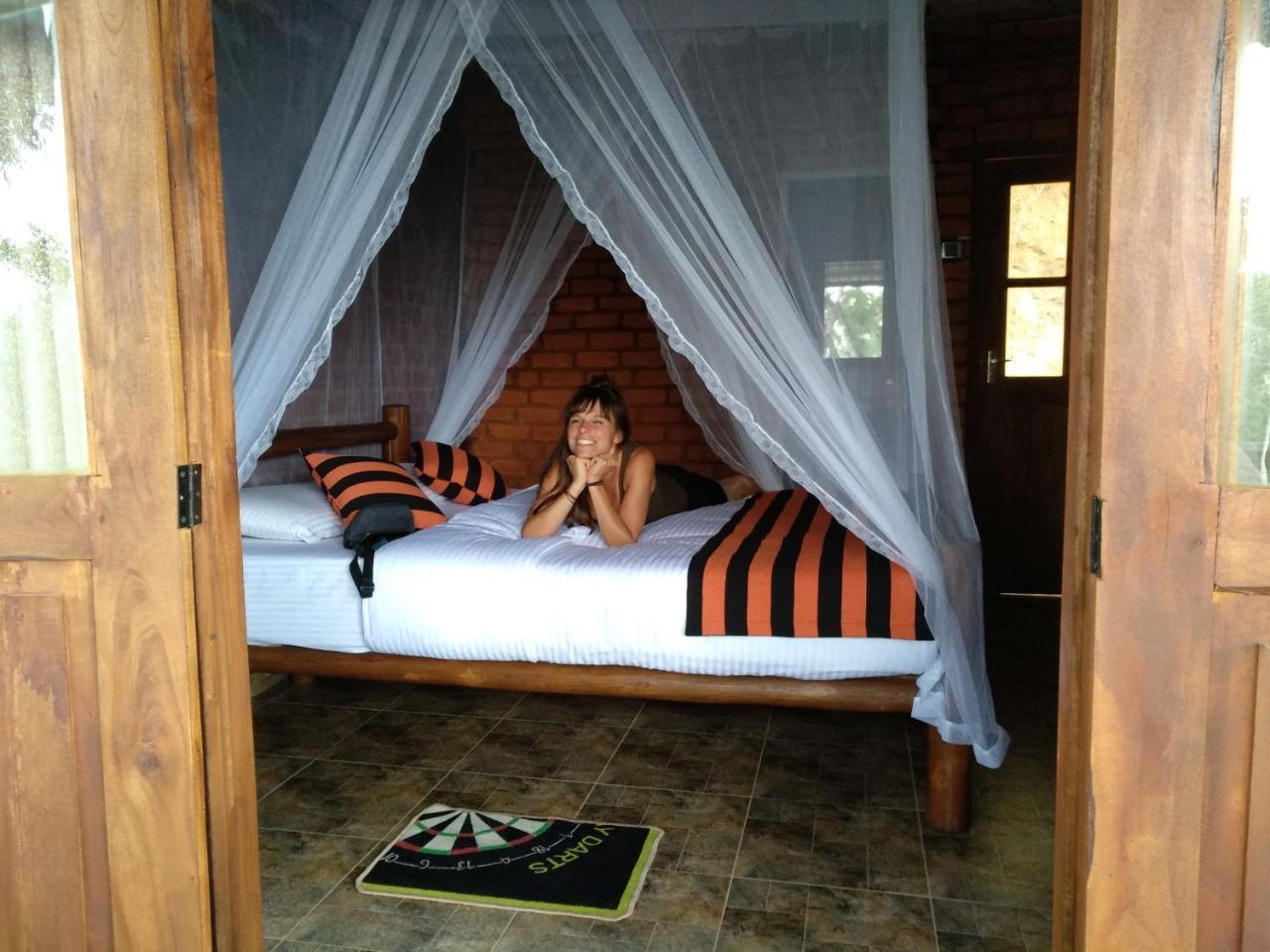Apurvi Homestay Ella Exteriér fotografie